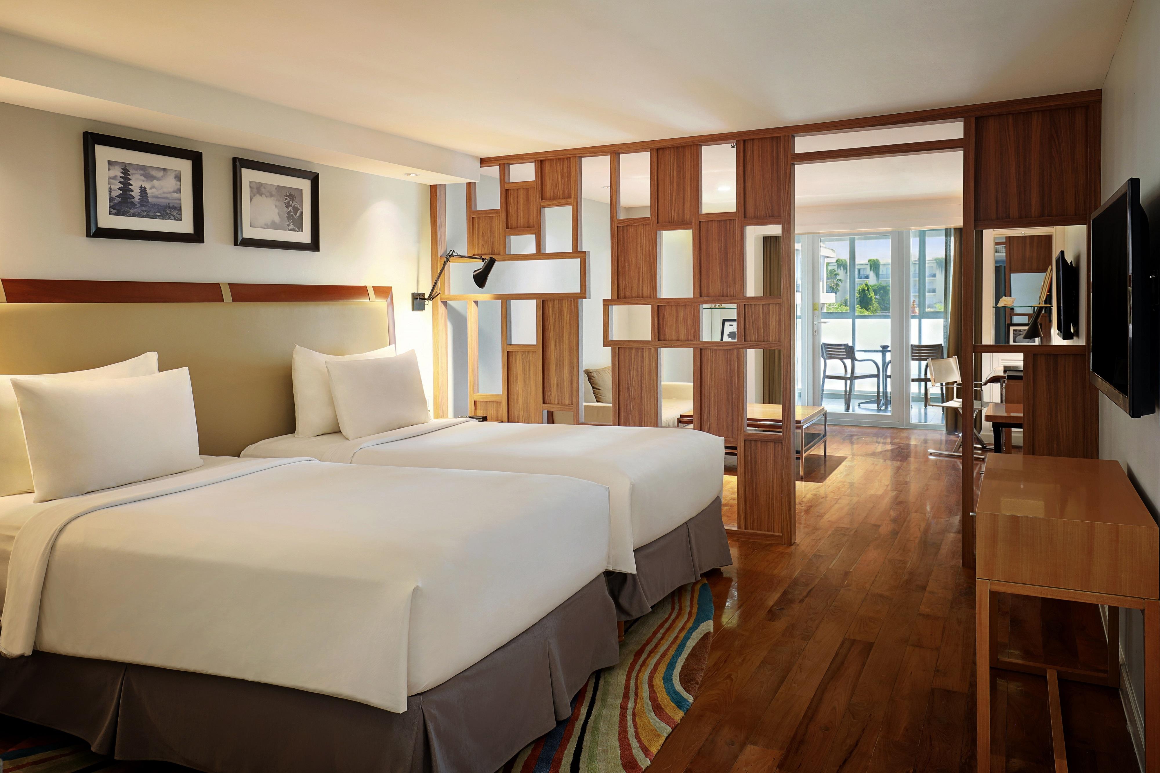 The Kuta Beach Heritage Hotel - Managed By Accor מראה חיצוני תמונה Deluxe Room