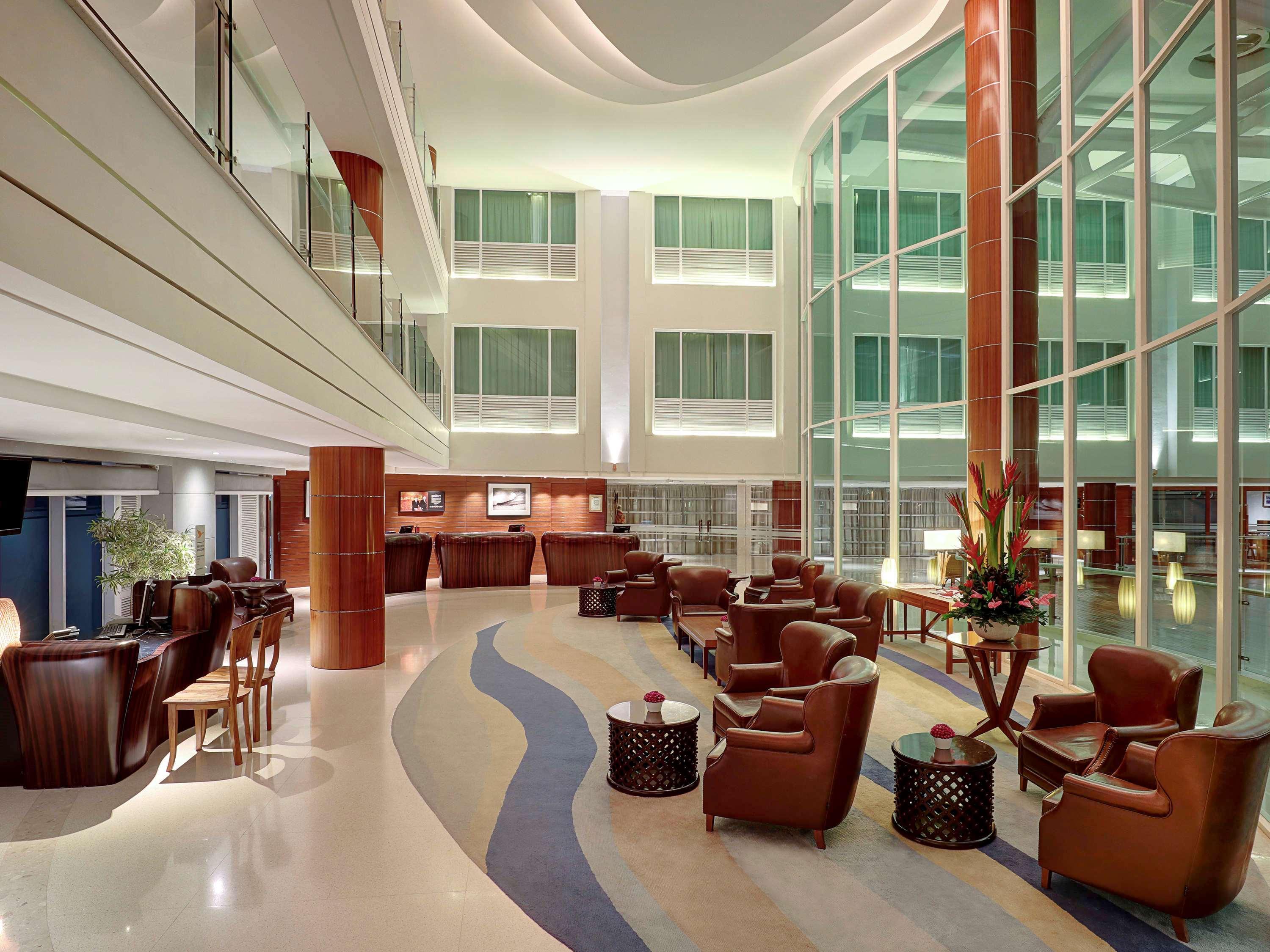 The Kuta Beach Heritage Hotel - Managed By Accor מראה חיצוני תמונה Lobby